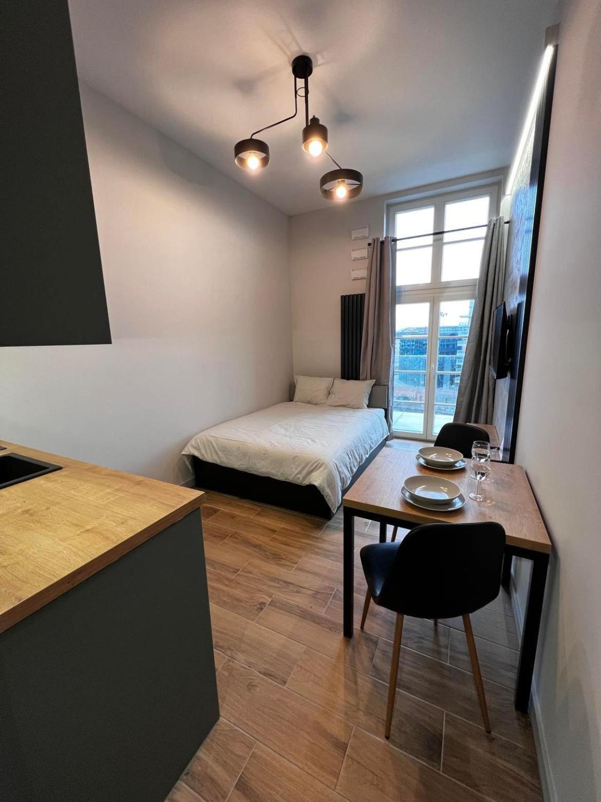 Property Apart - Plac Jana Pawla II Centrum 弗罗茨瓦夫 外观 照片